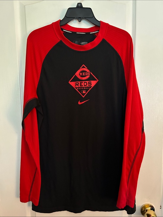 Nike Other - Nike Black and Red Cincinnati Reds Long-Sleeve Raglan Shirt